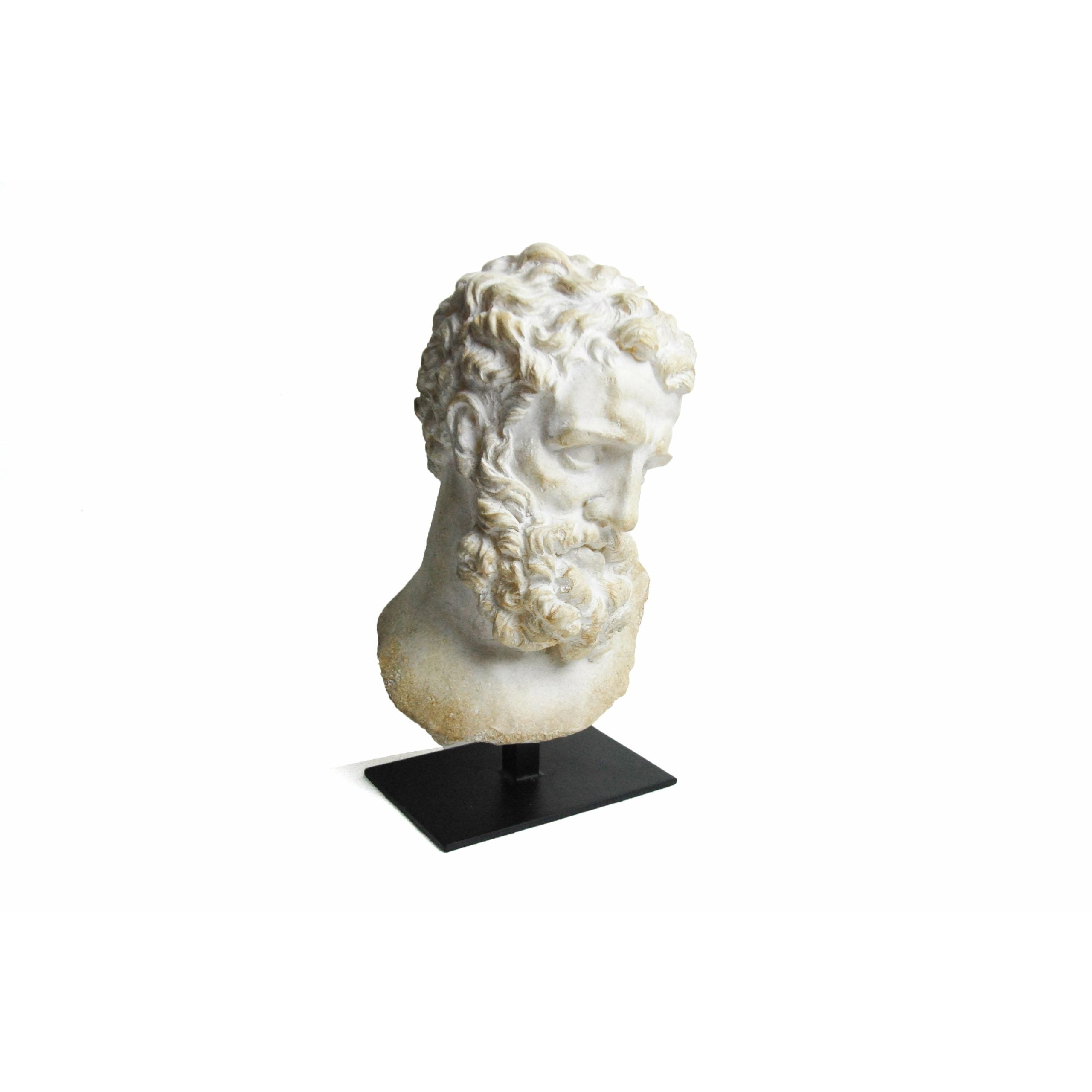 Zeus On Stand