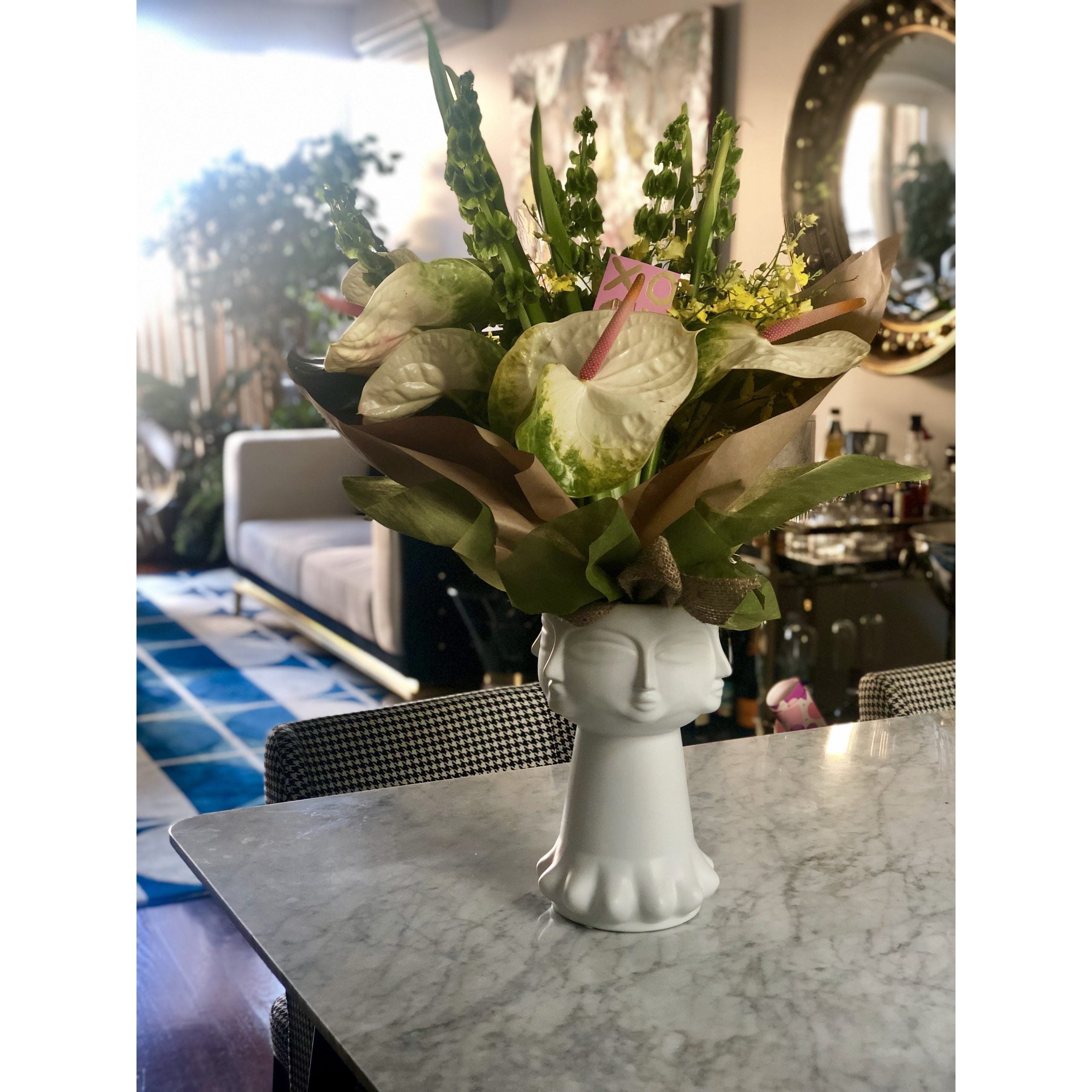Million Face Vase