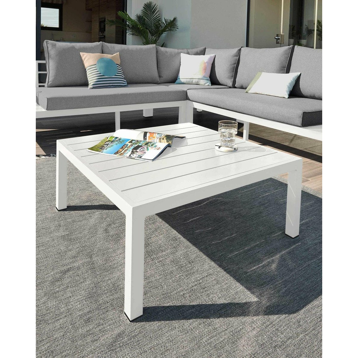 Duka Outdoor Sofa & Coffee Table Set