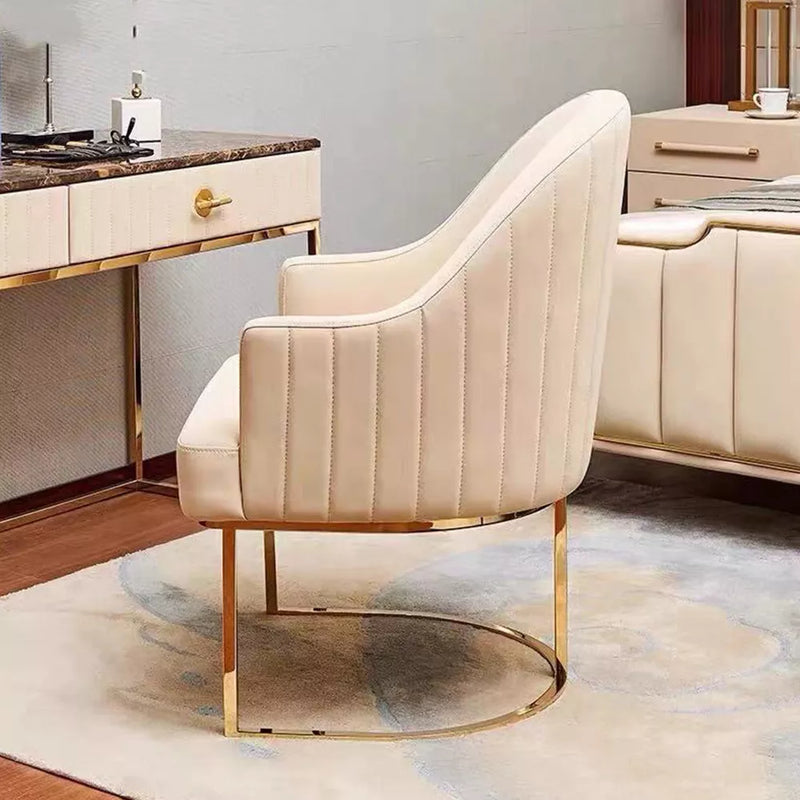 Le Grande Dining Chair