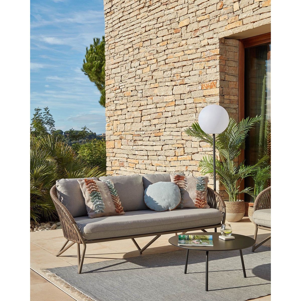 Dan Outdoor Sofa